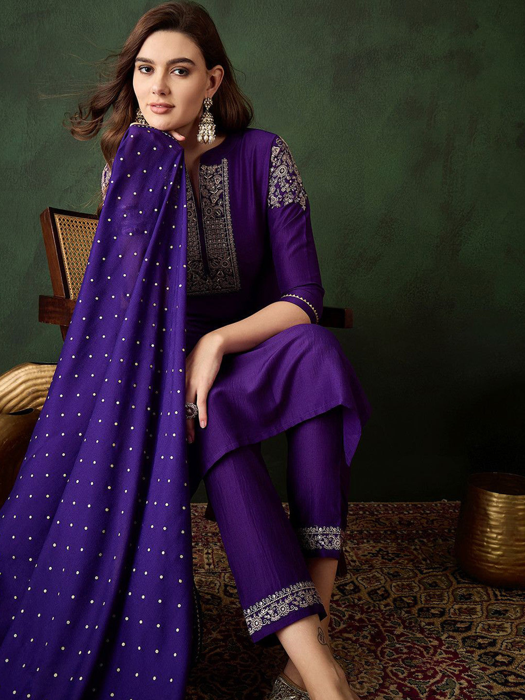 Embroidered Straight Kurta Trouser With Dupatta