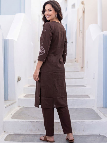 Women Ethnic Motifs Embroidered Regular Thread Work Pure Cotton Kurta with Trousers