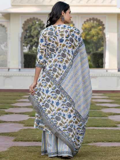Dhiyona KL Women Floral Printed Angrakha Pure Cotton Kurta with Palazzos & With Dupatta