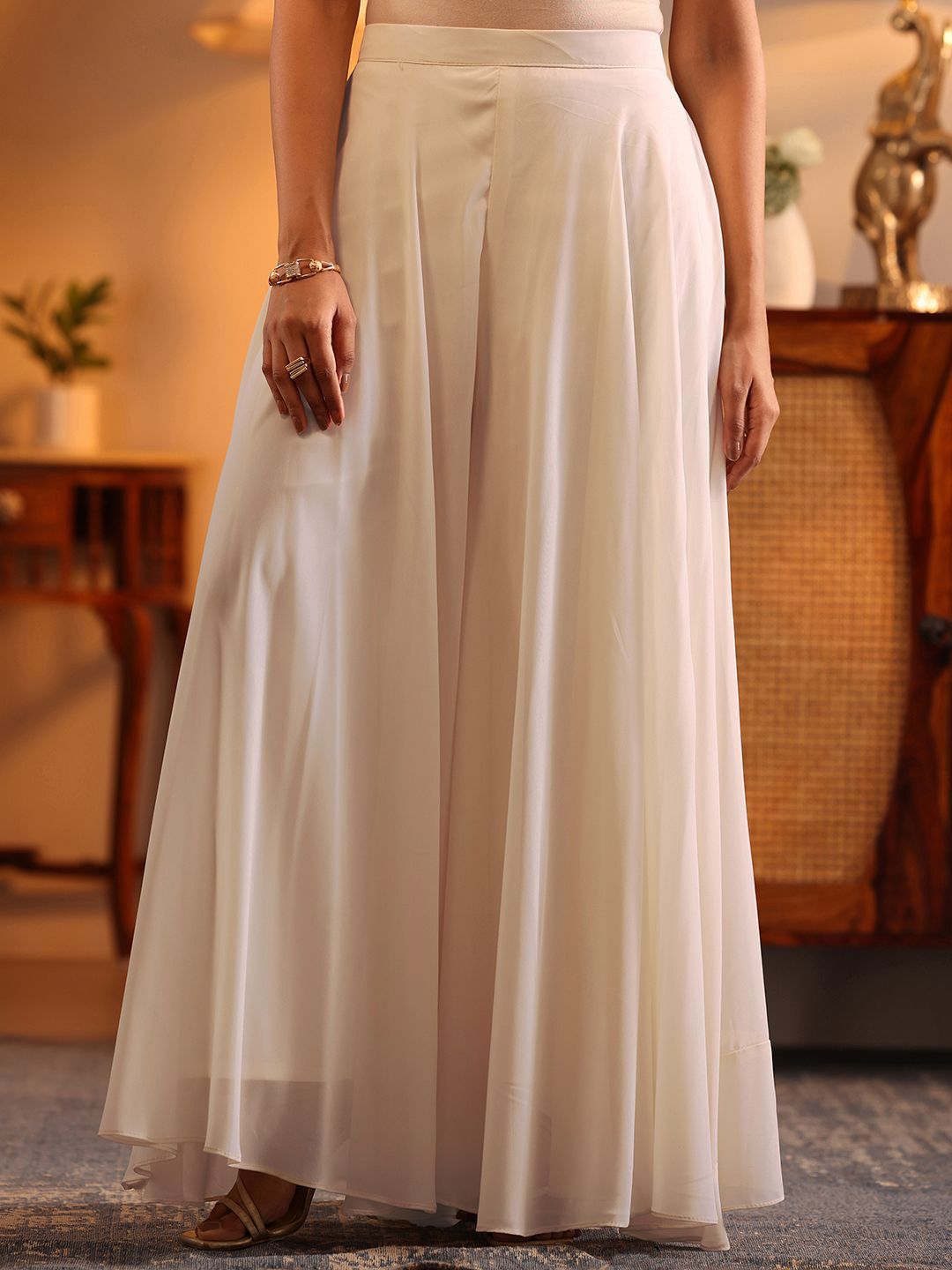 Dhiyona LL Floral Embroidered Straight Georgette Kurta With Palazzos & Dupatta