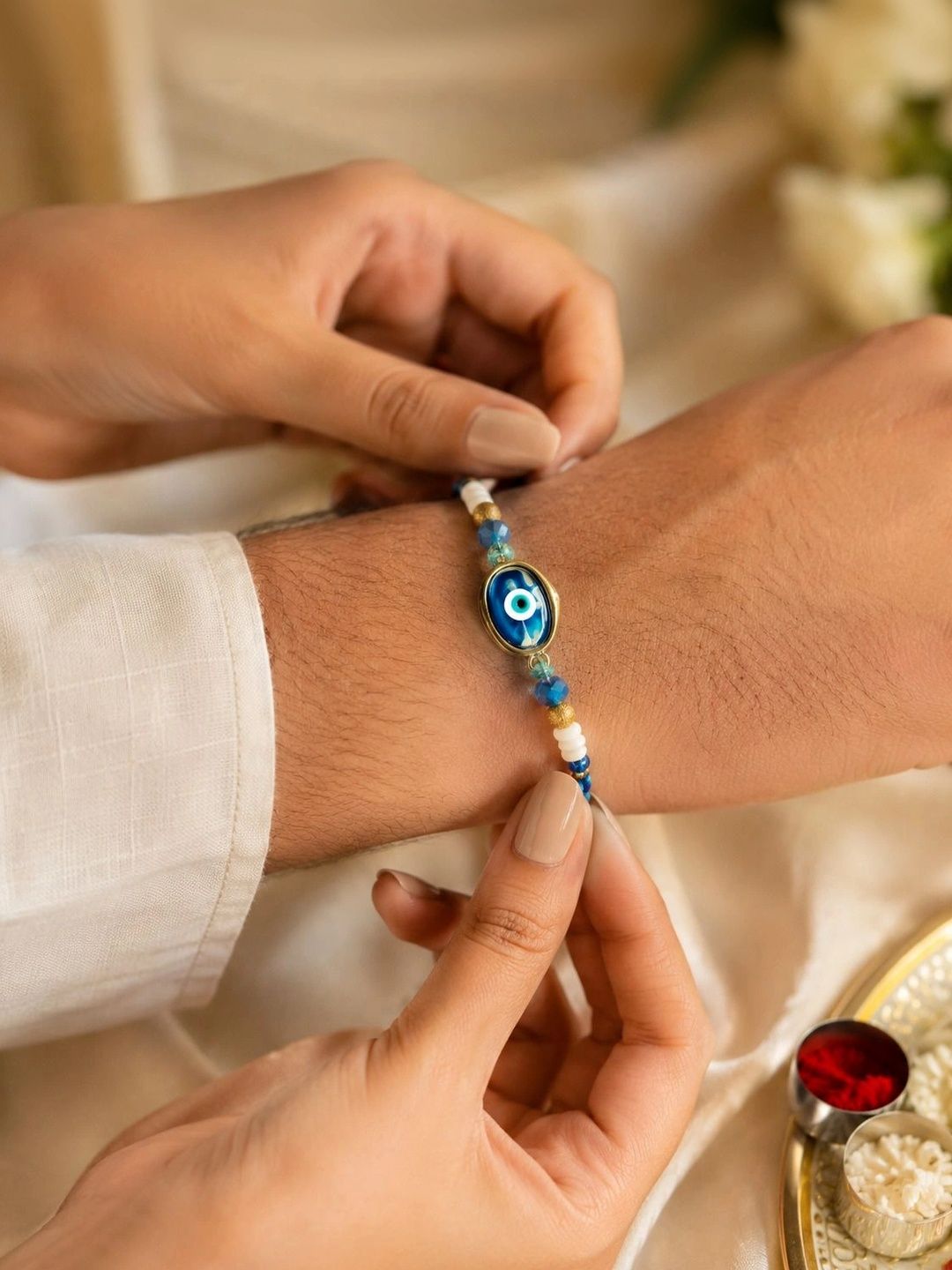Dhiyona Rakhi