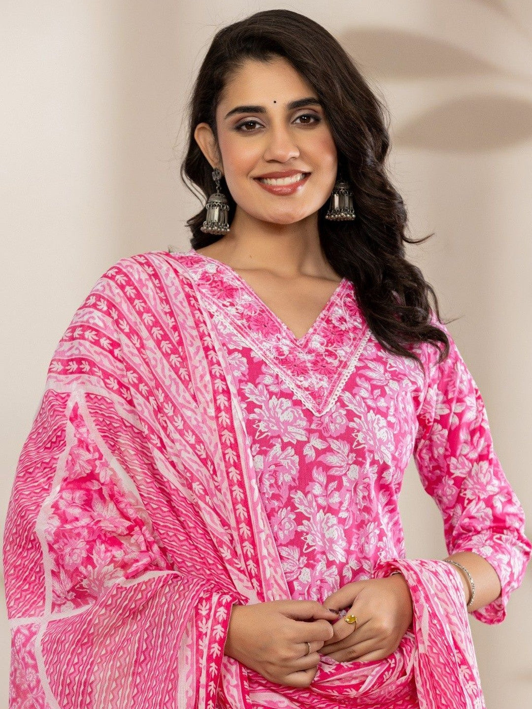 Women Floral Printed Regular Thread Work Pure Cotton Kurta with Trousers & Dupatta