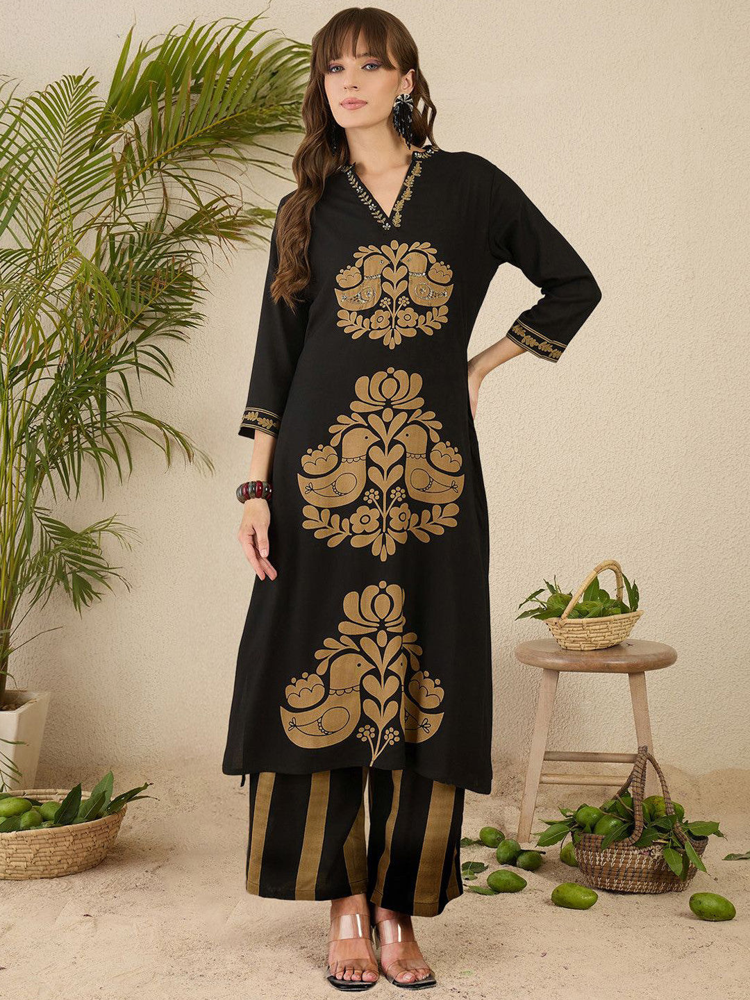 Floral Printed Thread Work V-Neck Straight Kurta with Palazzos