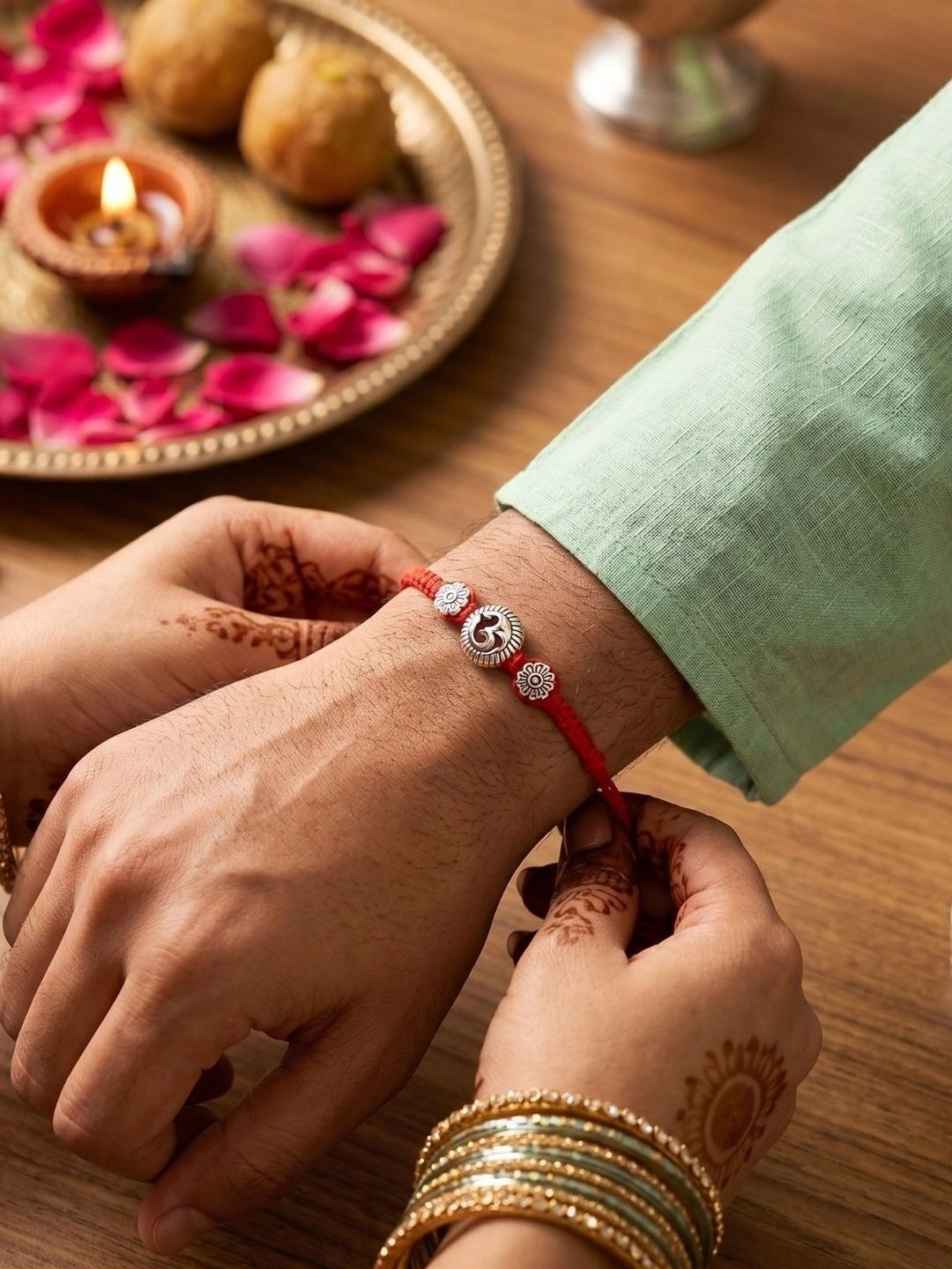 Dhiyona Thread Rakhi