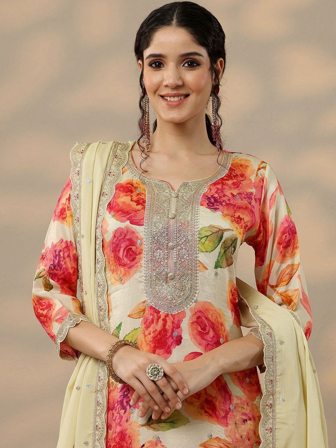 Dhiyona LL Women Floral Printed Above Knee Regular Straight Kurta with Palazzos & Dupatta