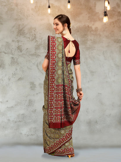 Dhiyona RV Women's Banarasi Cotton Silk With Patola Weaving Pattern Saree With Blouse ( KVD1341 )