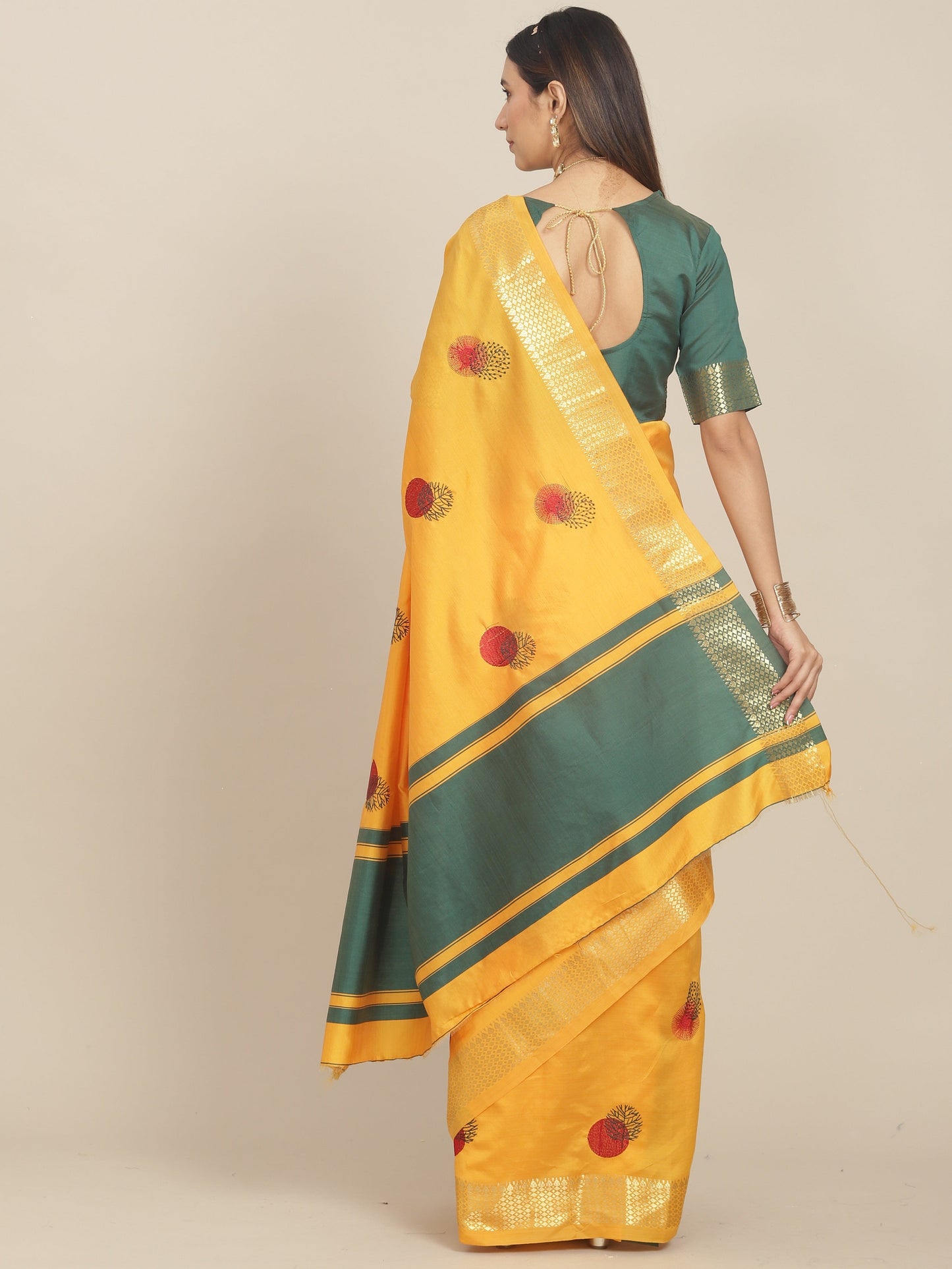 Arriva Fab  Women's Elegant Soft Cotton Silk Saree with Zari Weaving & Contrast Pallu With Blouse  ( KVD1853 )