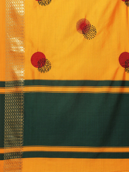 Arriva Fab  Women's Elegant Soft Cotton Silk Saree with Zari Weaving & Contrast Pallu With Blouse  ( KVD1853 )