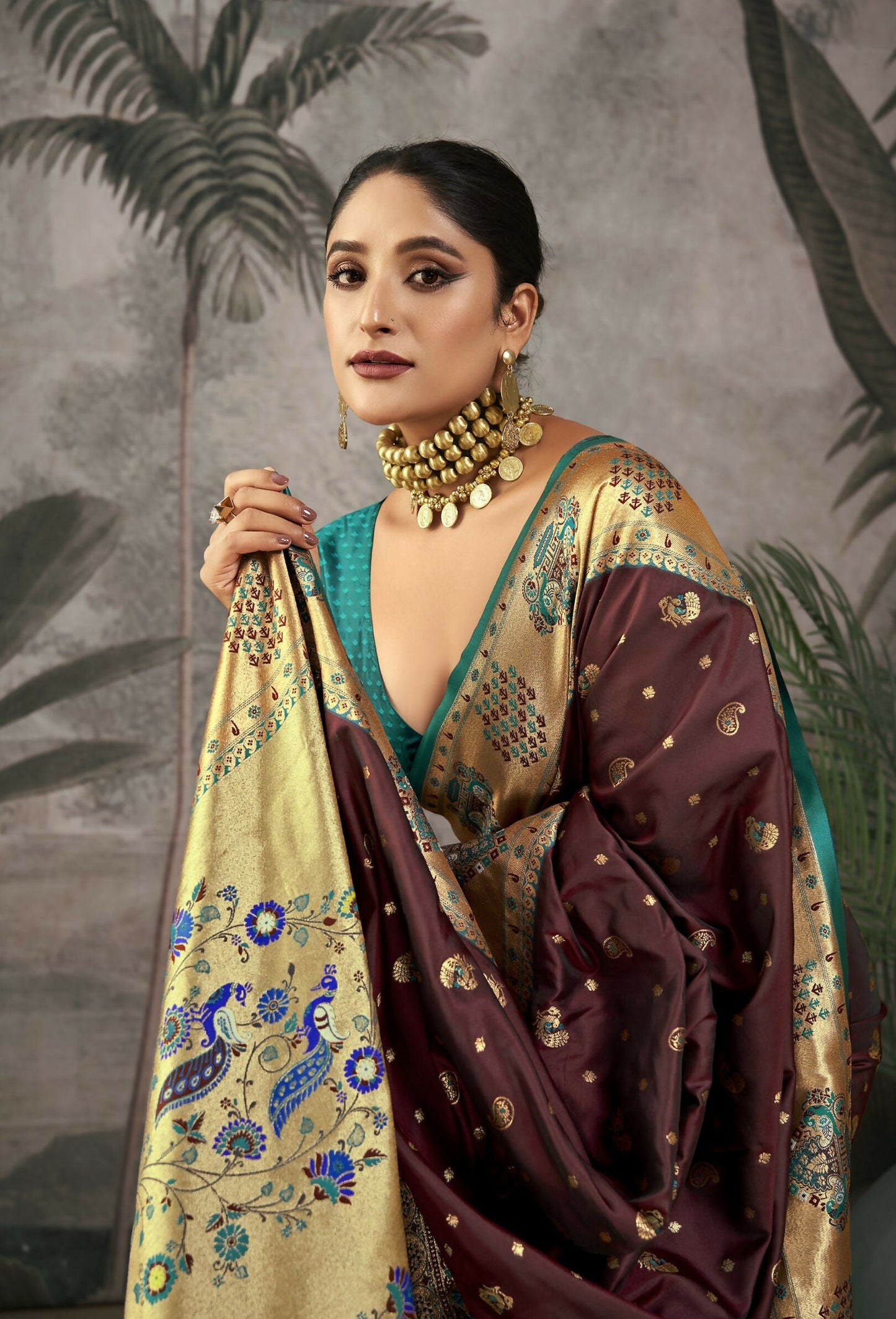 Women Paithani Isha Maroon Saree With Unstiched Blouse