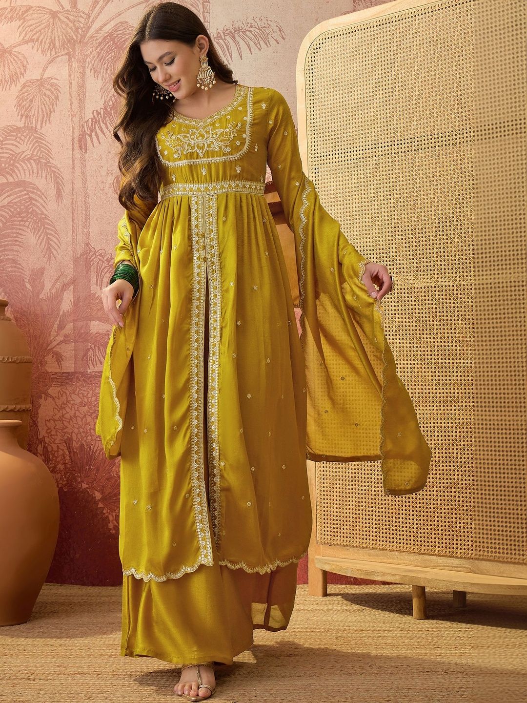 Dhiyona SN Embroidered Round Neck Kurta & Palazzos Kurta Sets