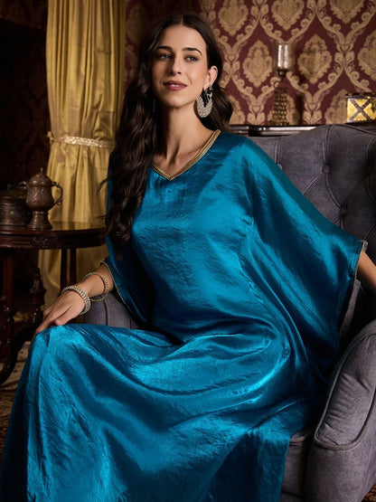 Dhiyona CH Solid V-Neck Kurta With Trousers