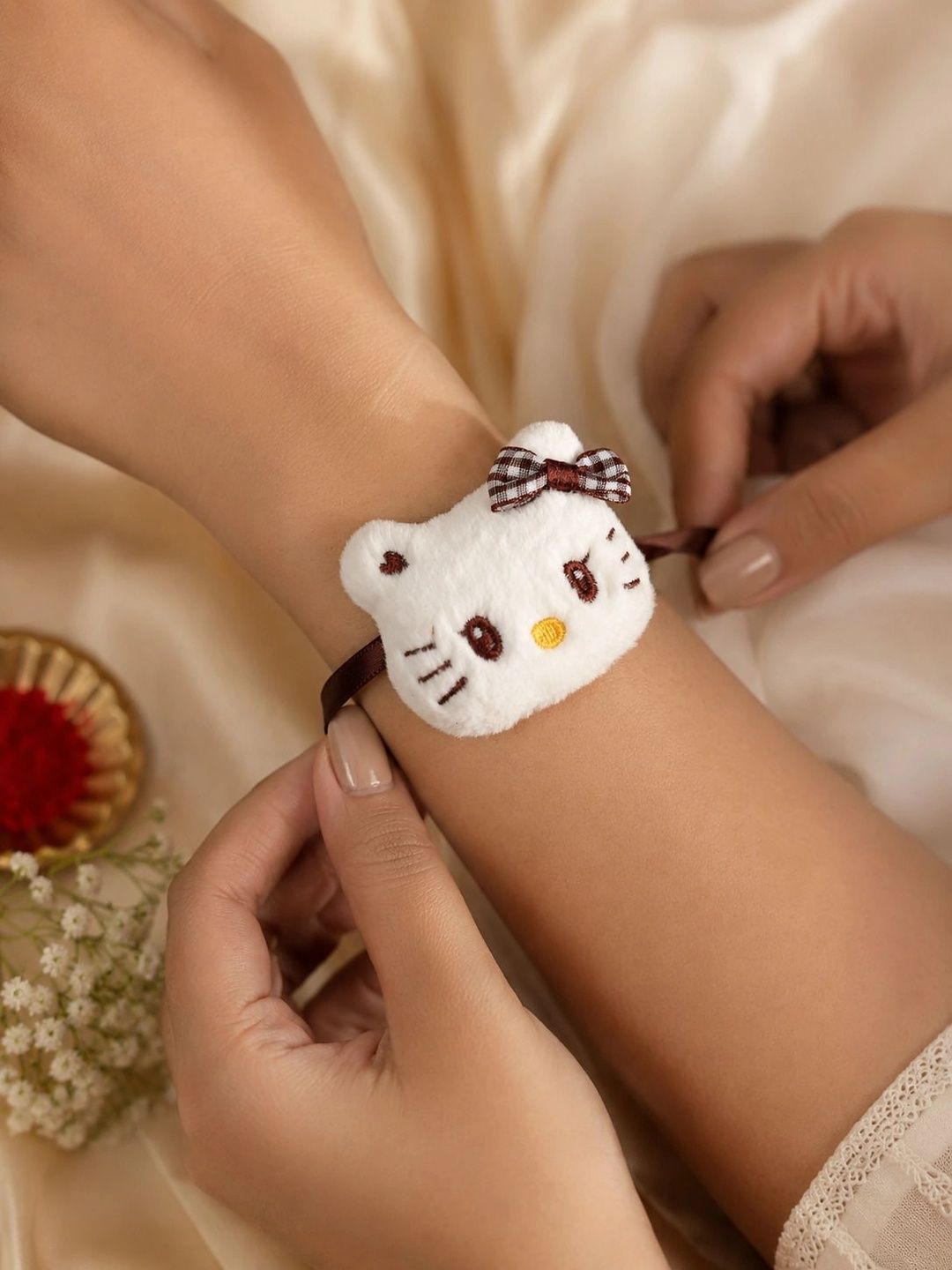 Dhiyona Thread Rakhi