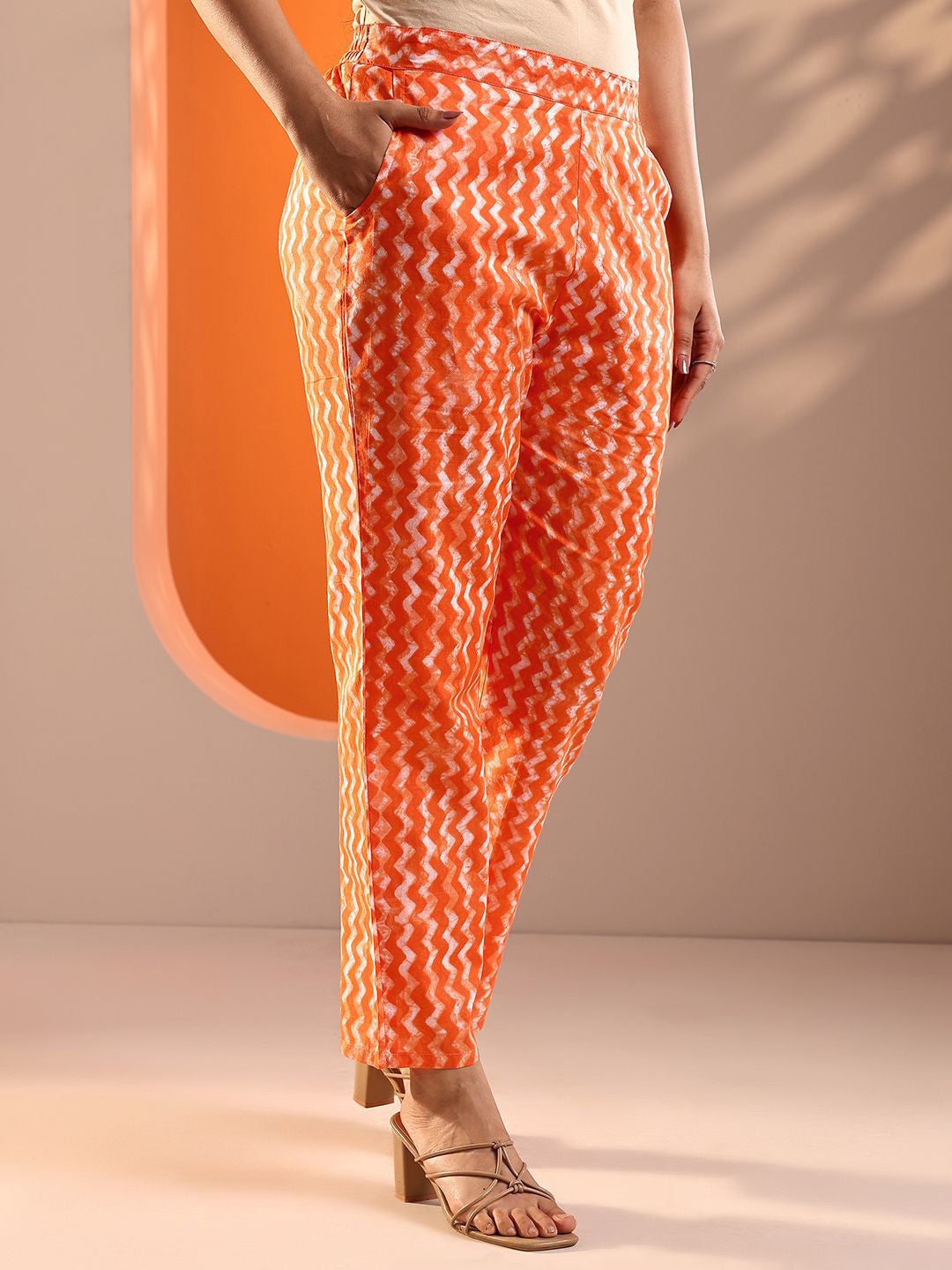 Floral Printed V-Neck Thread Work Straight Kurta With Trousers & Dupatta