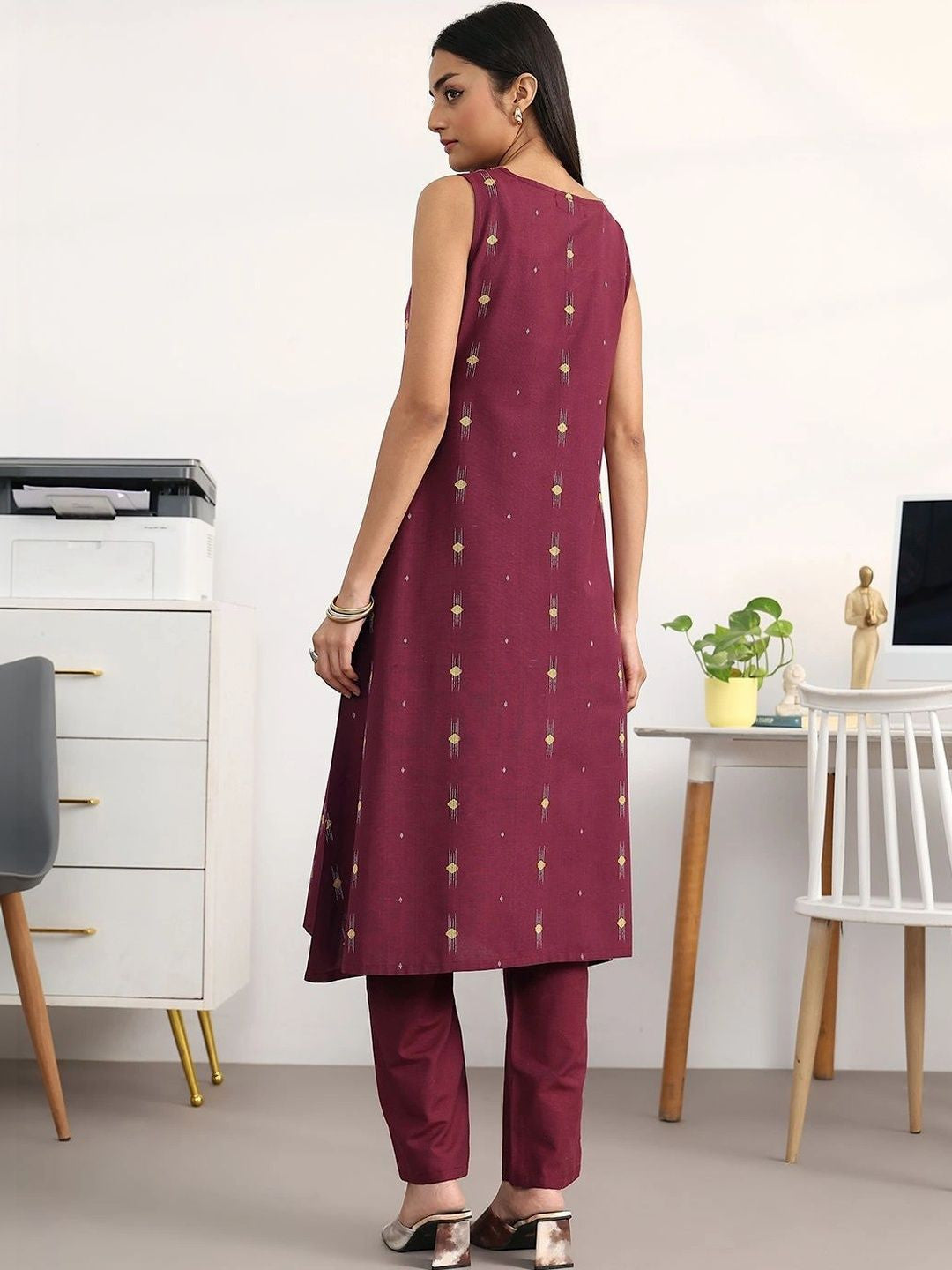 Women Ethnic Motifs Printed Regular Kurta with Trousers