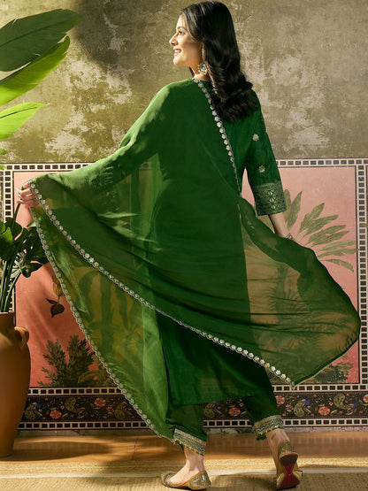 Embroidered Round Neck Kurta & Trousers Kurta Sets