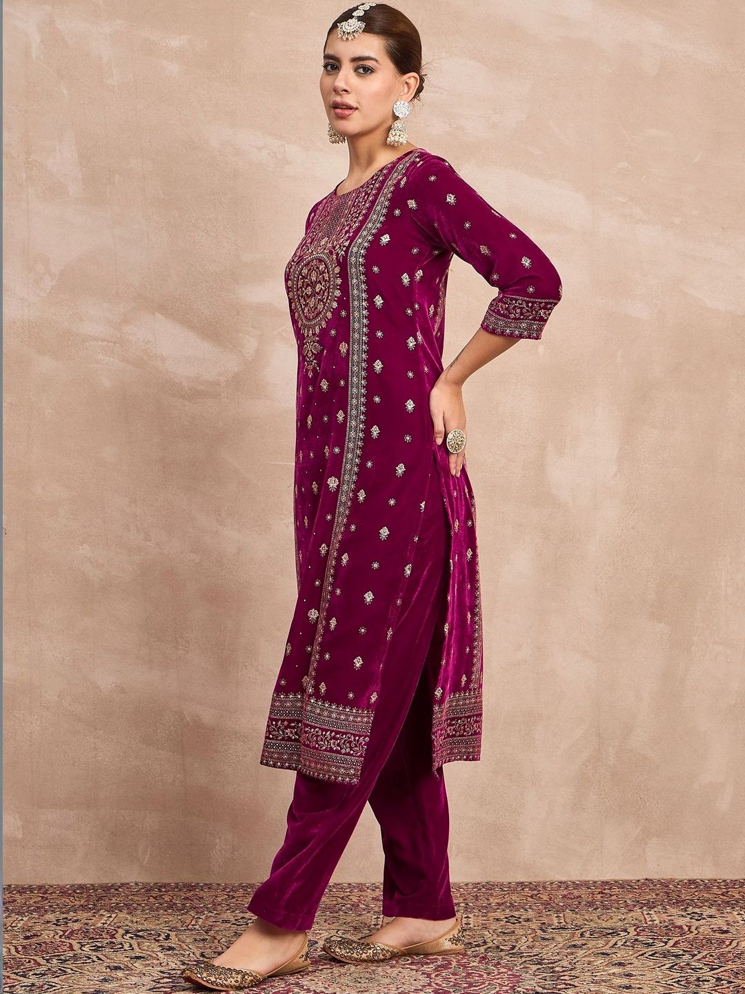 Purple Women Ethnic Motifs Embroidered Regular Thread Work Velvet Kurta with Trousers