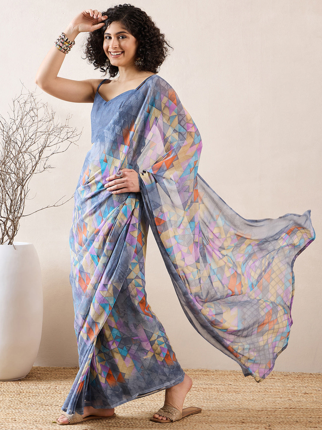 Women's Chiffon Grey Printed Designer Saree With Blouse Piece