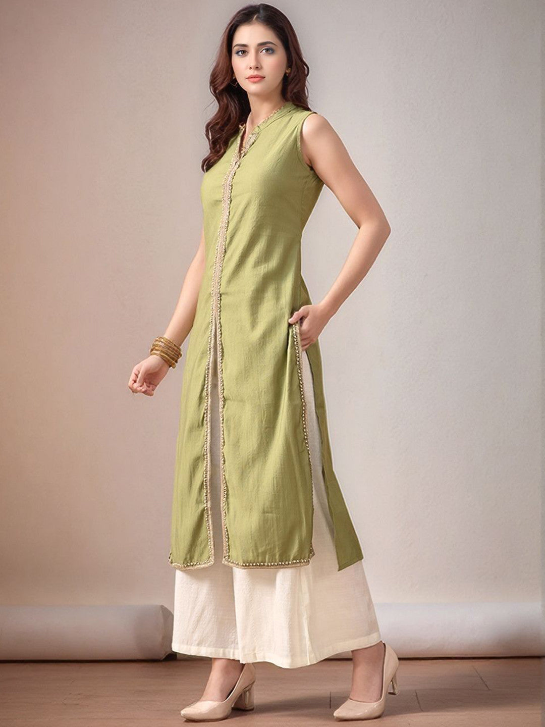 Women Solid Kurta with Palazzos