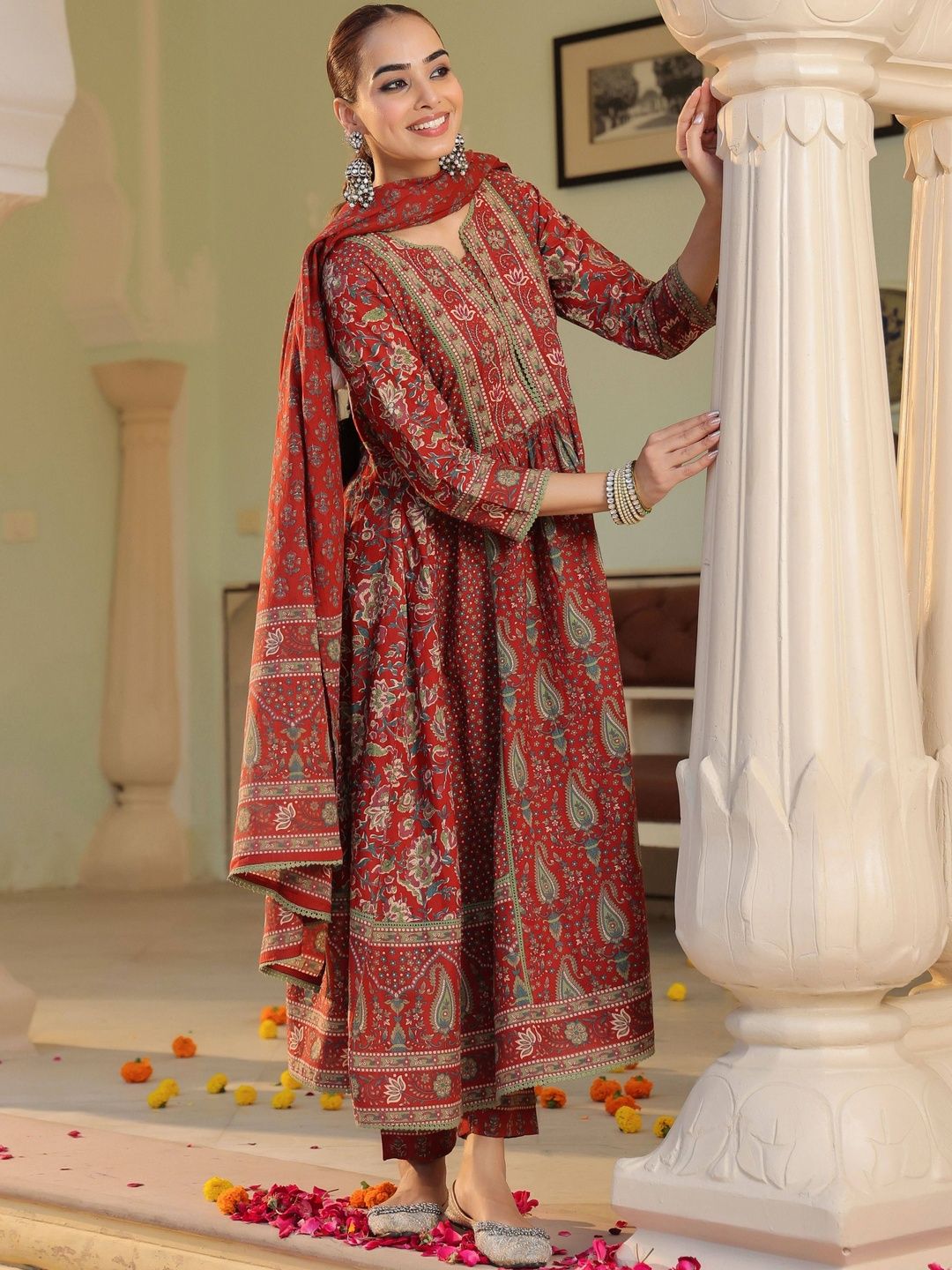 Dhiyona RR Women's Ethnic Motifs Printed Pleated Pure Cotton Kurta with Trousers & With Dupatta