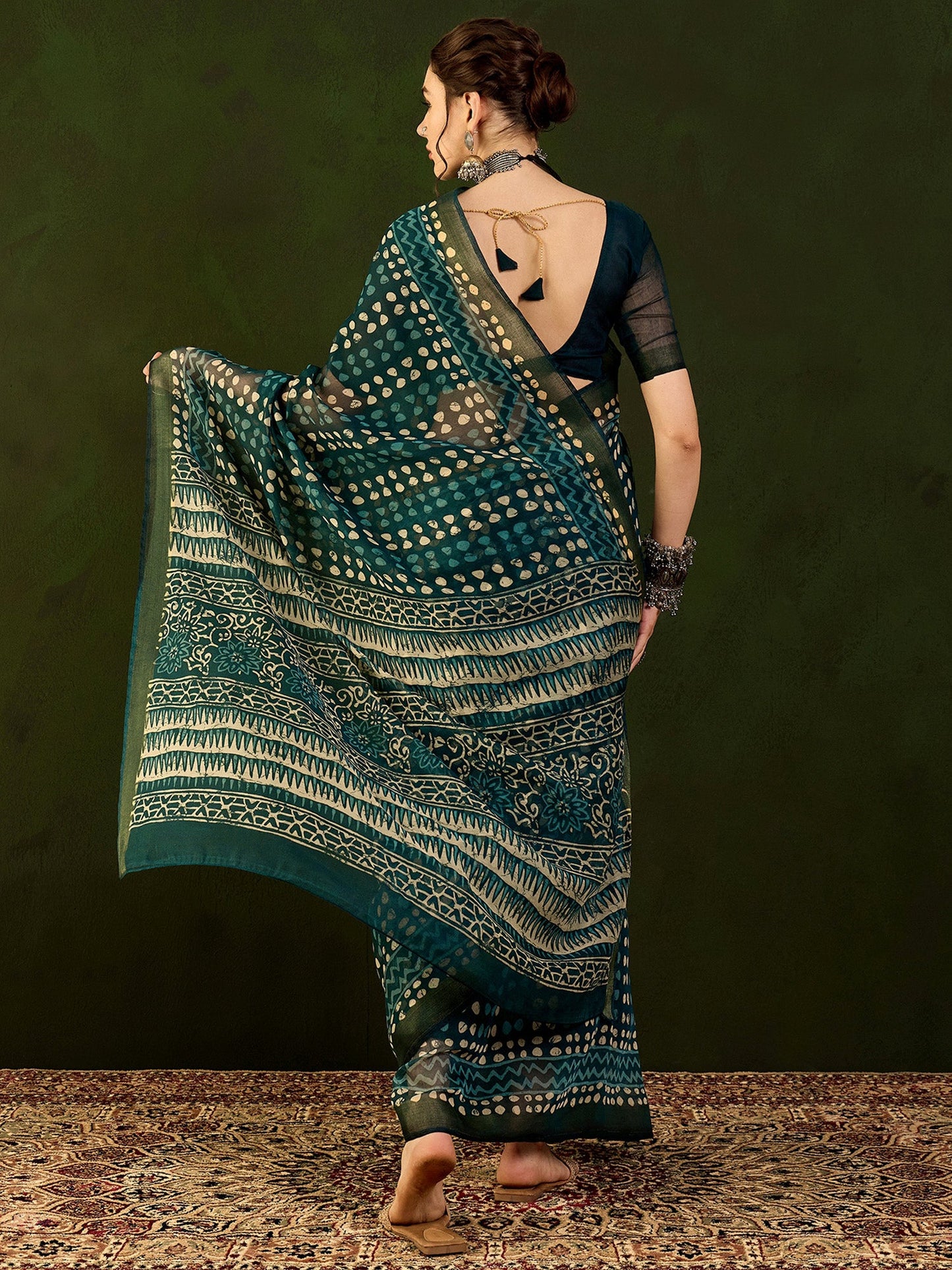 Women's Cotton Linen Teal blue Printed Designer Saree With Blouse Piece