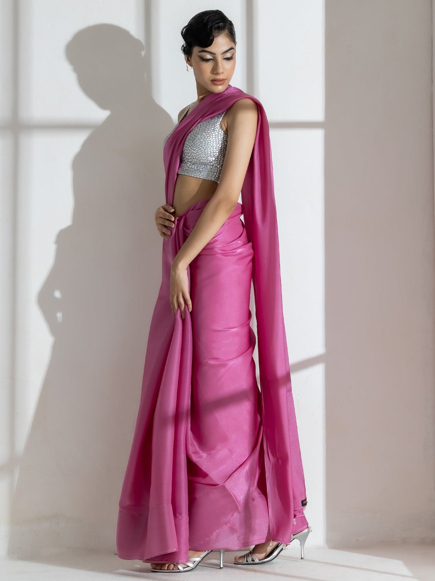 Dhiyona ST Onion Pink Silky Organza Saree with Beads and Self Blouse Fabric