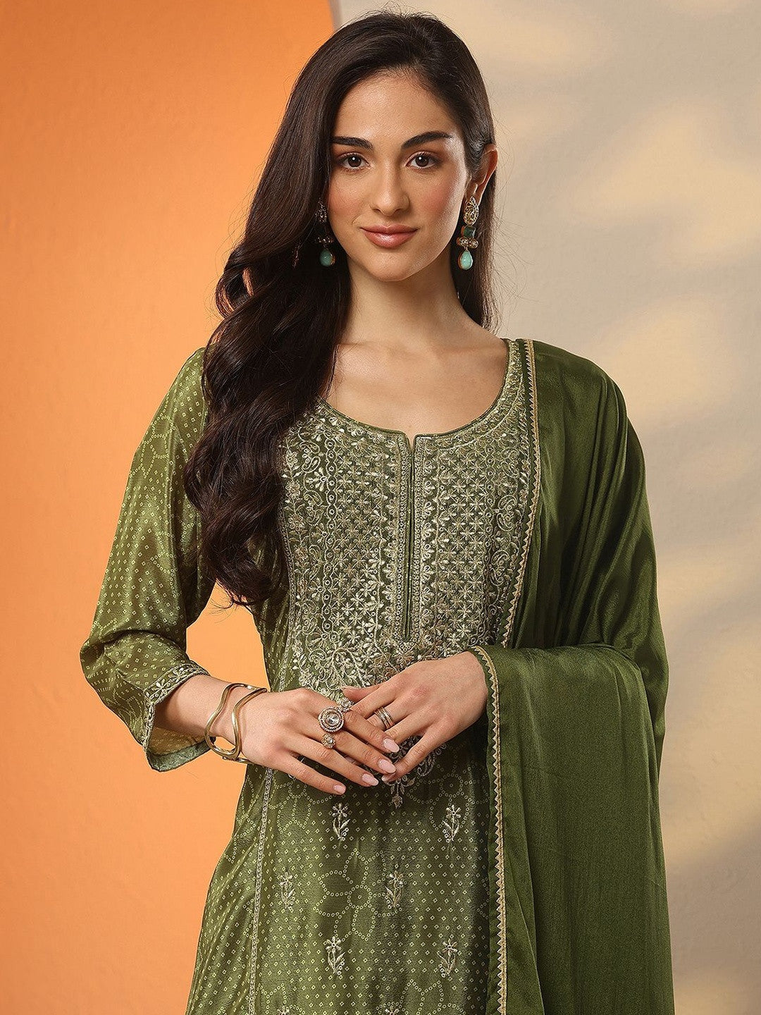 Ethnic Motifs Embroidered Thread Work Kurta With Palazzos & Dupatta