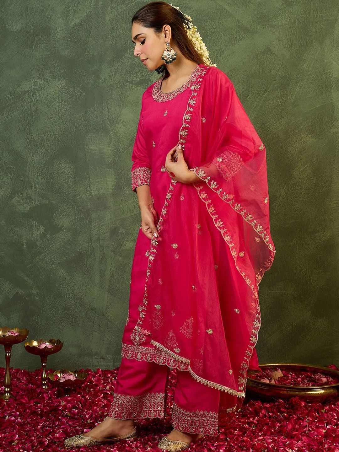 Dhiyona IE Women Ethnic Motifs Embroidered Regular Thread Work Kurta with Palazzos & With Dupatta