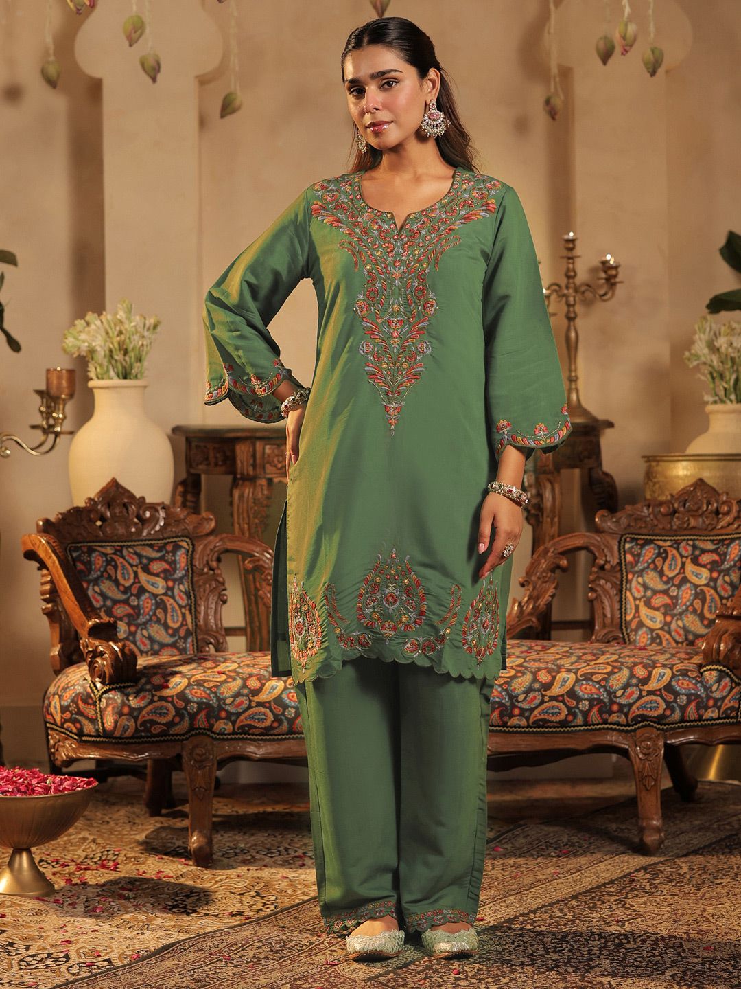 Dhiyona IE Women Ethnic Motifs Printed Kurta with Trouser & Dupatta