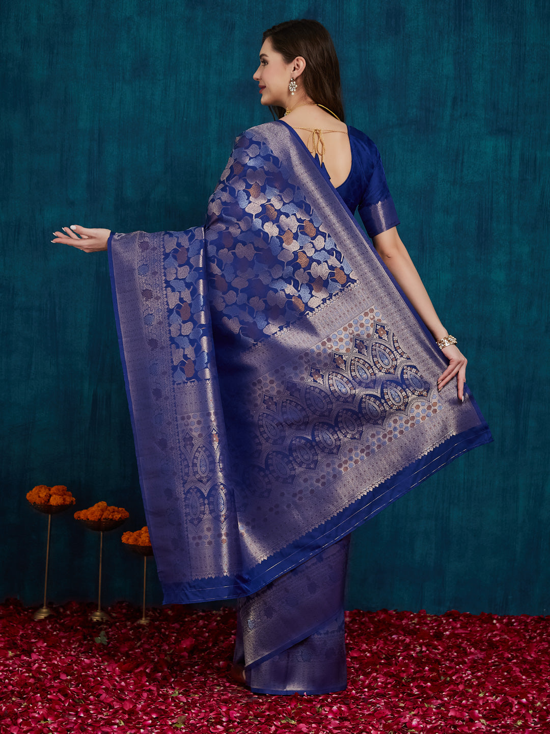 Dhiyona RV Women's Kanjivaram Silk Woven With Golden Woven Border Saree  ( KVD2156 )