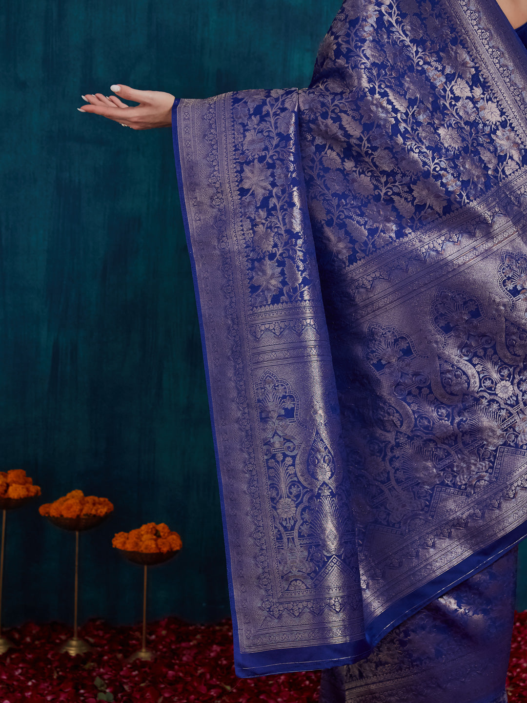 Dhiyona RV Women's Kanjivaram Silk Woven With Golden Woven Border Saree  ( KVD2161 )