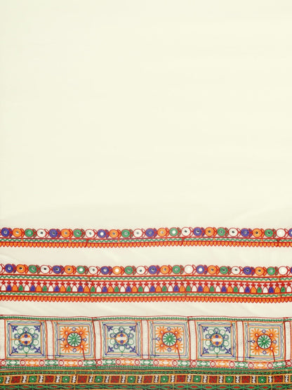 Dhiyona RV Women's Half And Half Bandhani Pallu With Kutchi Embroidered Saree ( KVD933 )