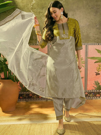 Embroidered Round Neck Kurta & Trousers with Dupatta