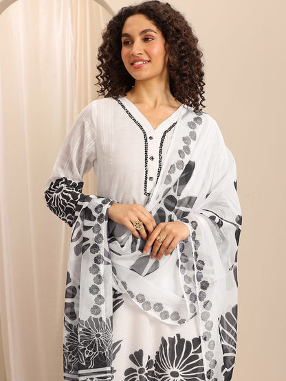 Women Floral Printed Regular Kurta with Trousers & With Dupatta