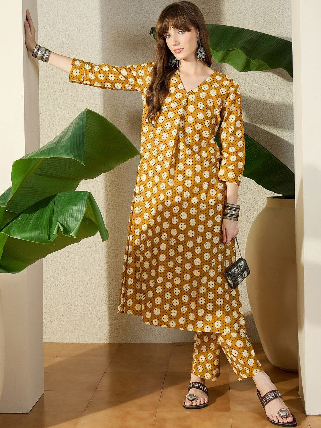 Women Printed Regular Pure Cotton Kurta with Trousers