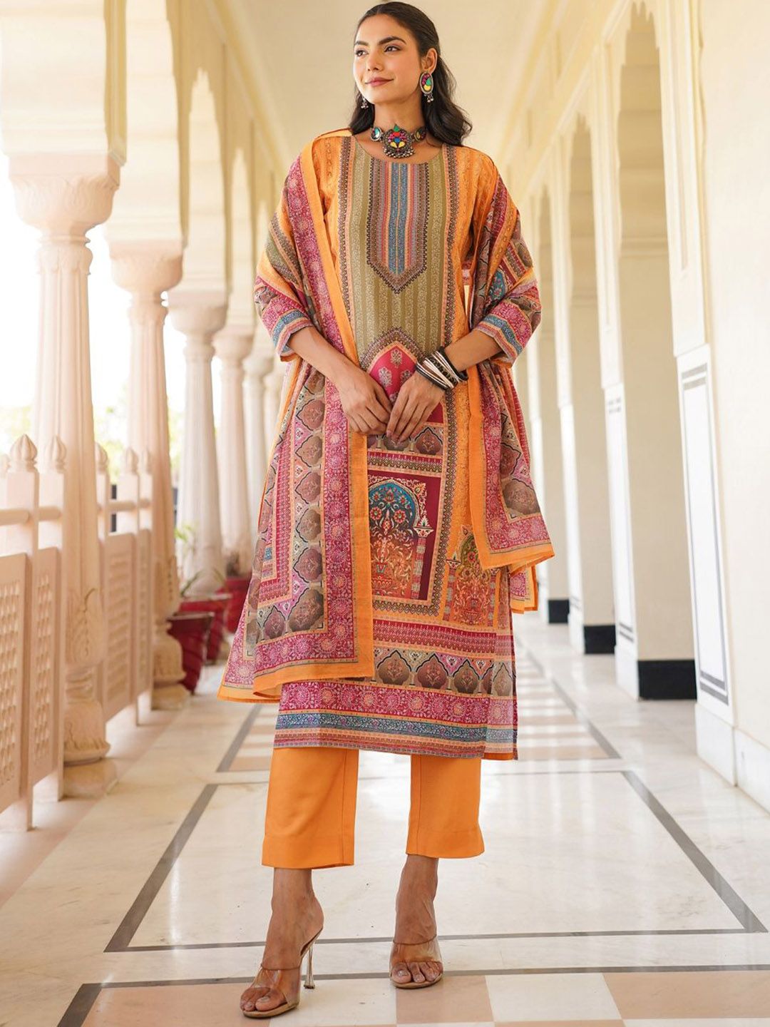 Dhiyona KL Women Ethnic Motifs Printed Kurta with Trousers & Dupatta