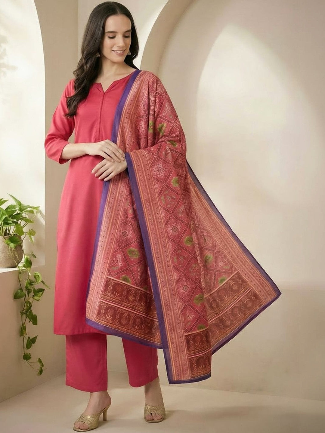 Women Regular Kurta with Trousers & With Dupatta