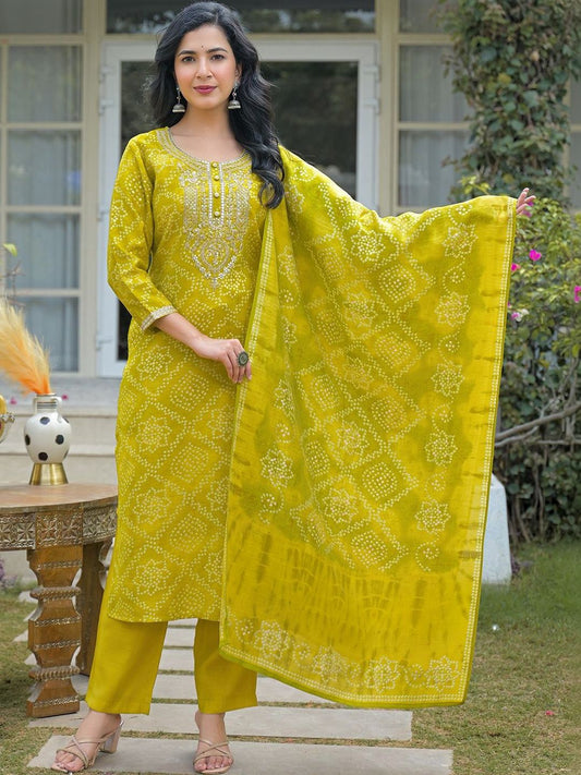 Dhiyona KL Women Bandhani Printed Regular Mirror Work Kurta with Trousers & With Dupatta