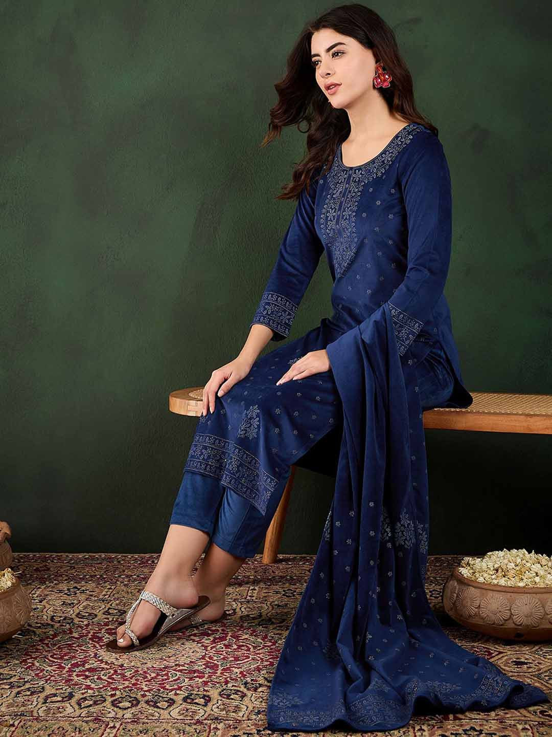 Floral Printed Winter Velvet Straight Kurta & Trouser With Dupatta