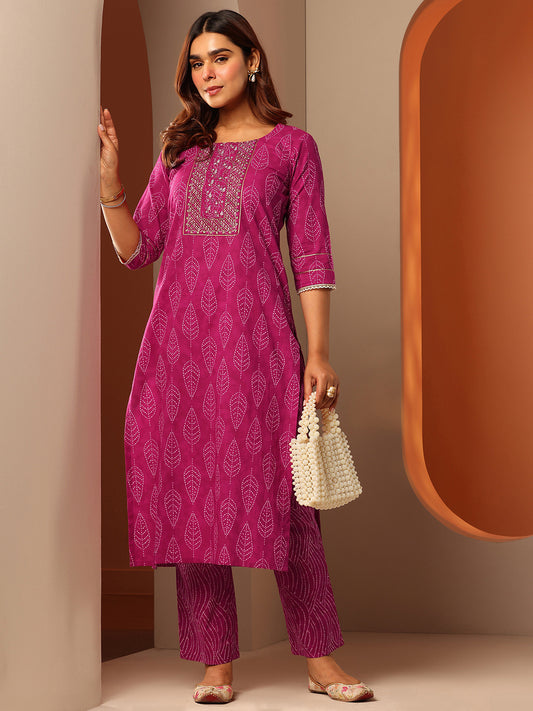 Women Floral Printed Kurta with Trousers