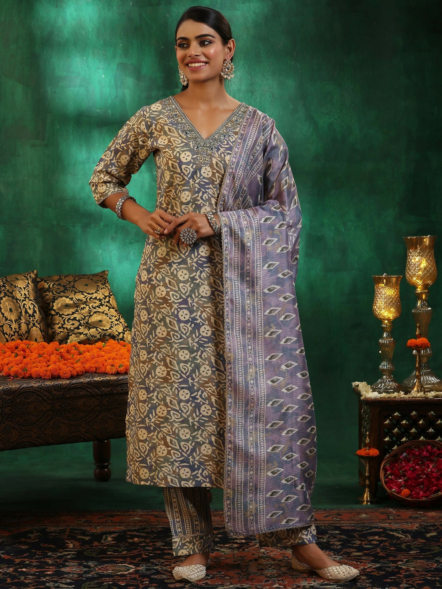 Women's LB Mauve Printed Silk Blend Straight Suit With Dupatta