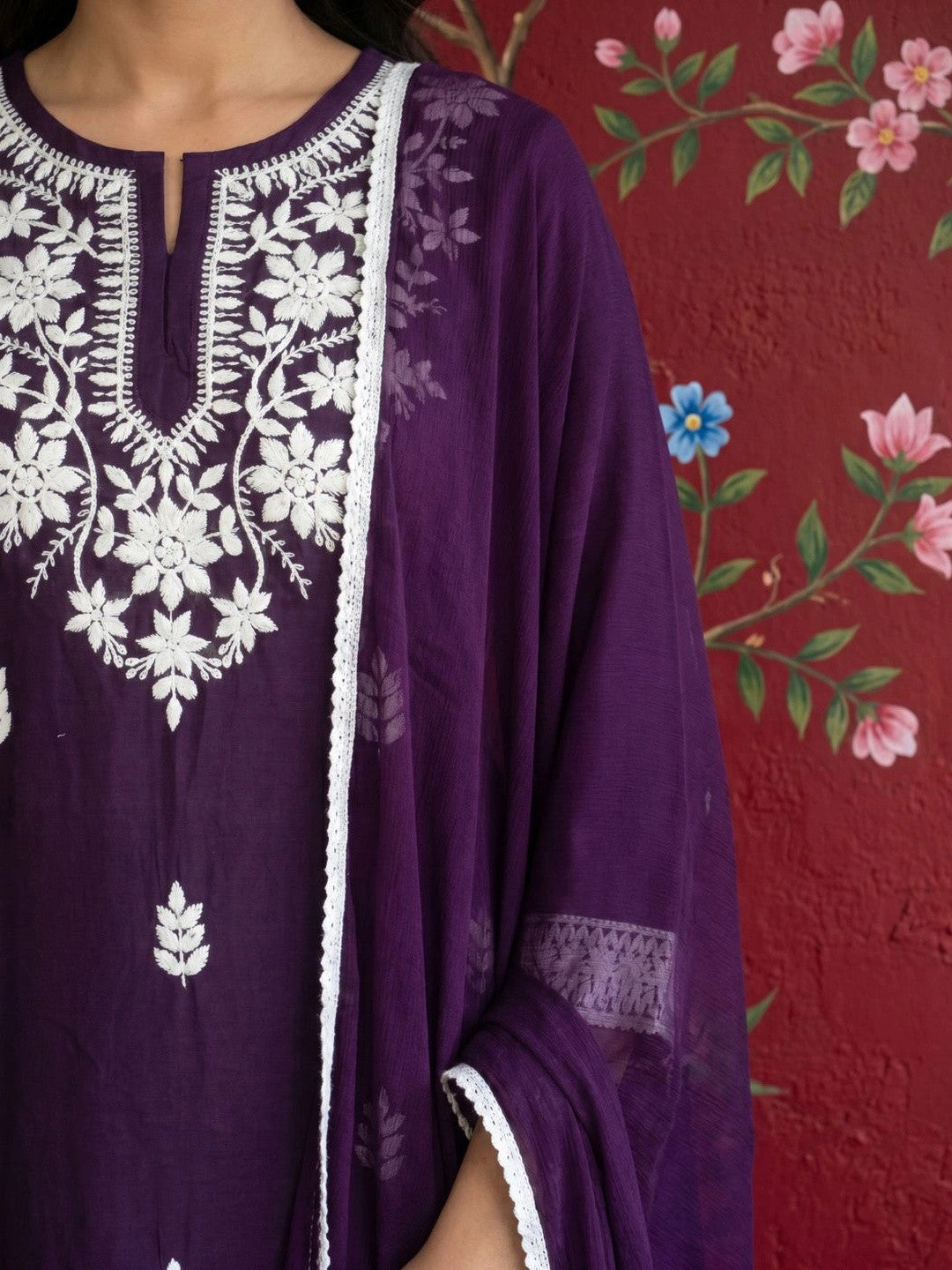 Women Ethnic Motifs Embroidered Regular Thread Work Kurta with Trousers & With Dupatta
