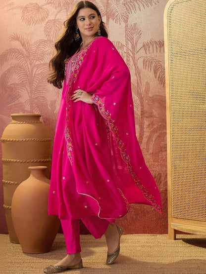 Embroidered V-Neck Kurta & Trousers Kurta Set