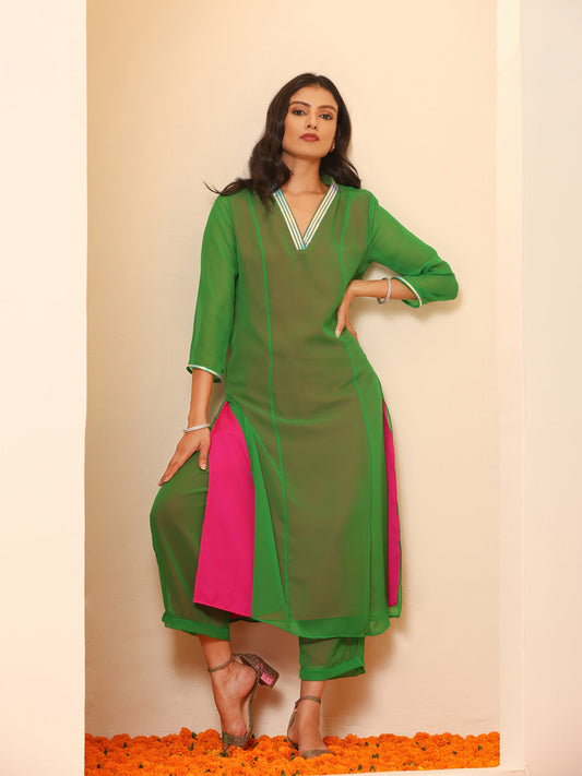 Dhiyona ST Women's Green & Pink Surprise Georgette Kurta with Pants 2 Piece Set | A-Line, V Neck, 3/4 Sleeves, Pants, Work wear, Partywear, (Georgette)