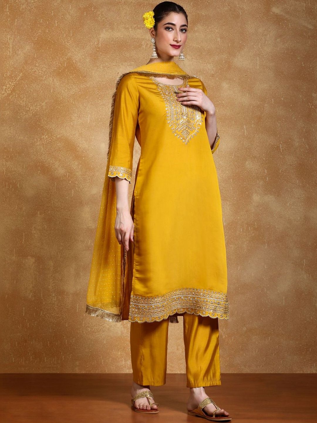 Dhiyona VA Women Ethnic Motifs Embroidered Regular Thread Work Kurta with Palazzos & With Dupatta