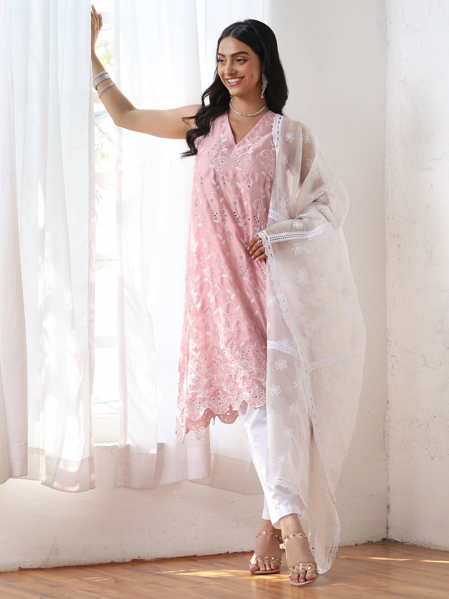 Dhiyona ST Women’s White Embroidered and Laced Organza Dupatta | 1 Pc, Flower Embroidery with Laces , Festive Party Wear