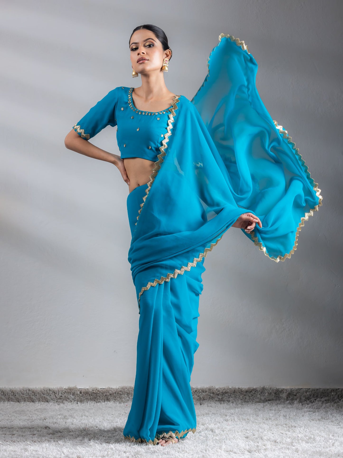 Dhiyona ST Turquoise Sequin Georgette Saree with Blouse Fabric