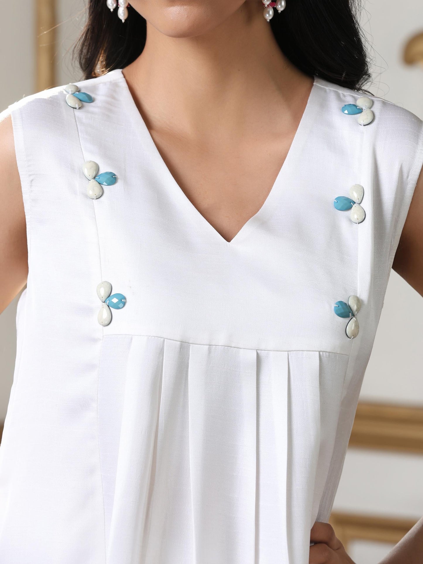 Dhiyona ST Women’s White Sleeveless Suit Set with Pant | 2 Pc Set, Paneled Design, Bead Detailing, Sleeveless, Work Wear, Casual Wear (PRF'T Lux Duchess Satin Fabric)