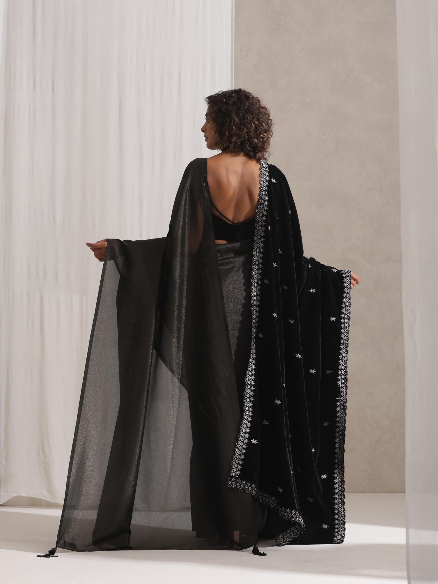 Dhiyona ST Black Woven Gold Saree with Pendants