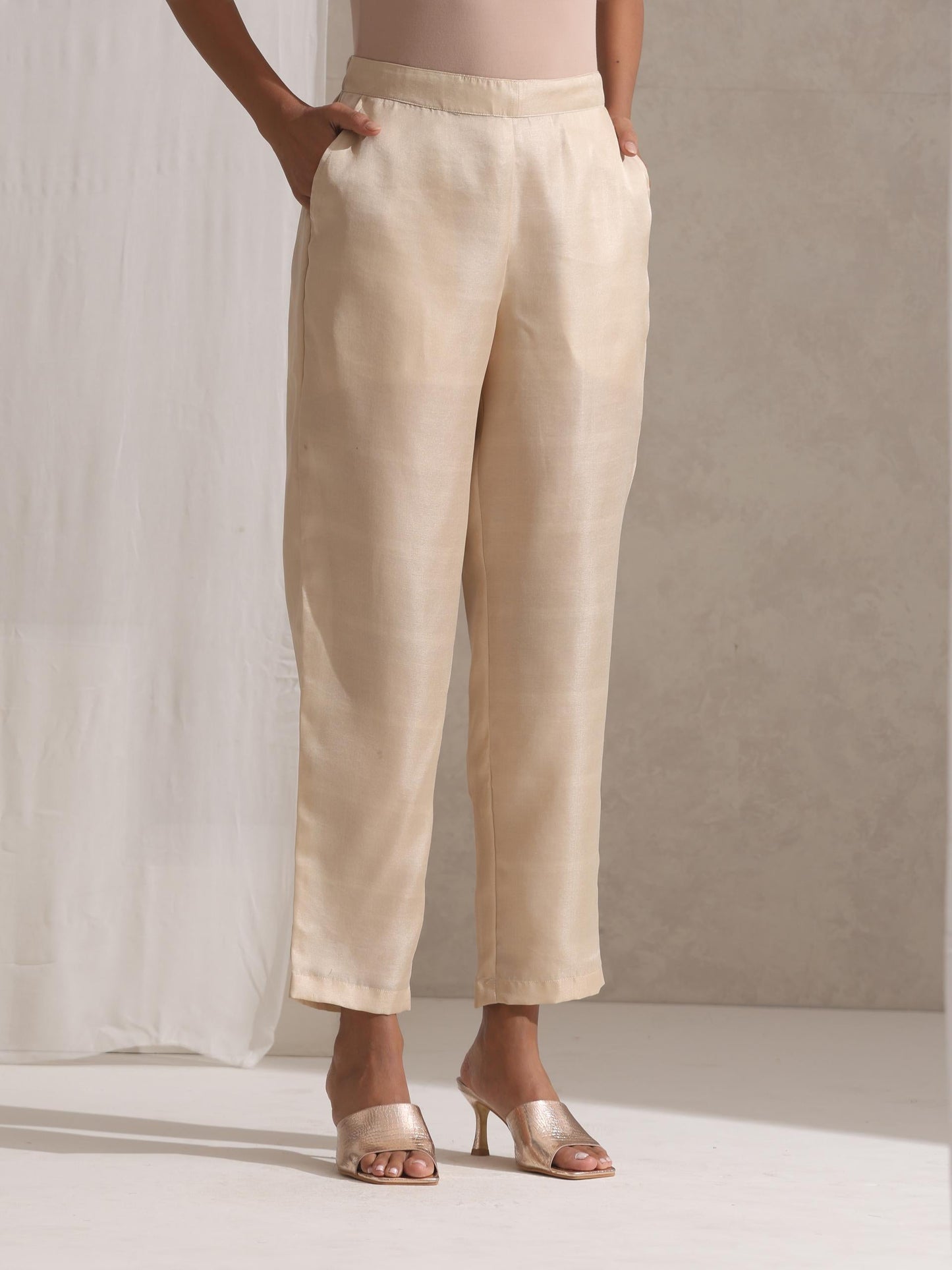 Dhiyona ST Women's Rust Varanasi Silk Woven Collar Kurta with Cream Pant 2 Piece Set | Straight Fit, Collar Neck, Full Sleeves, Pants, Workwear, (Varanasi Silk)