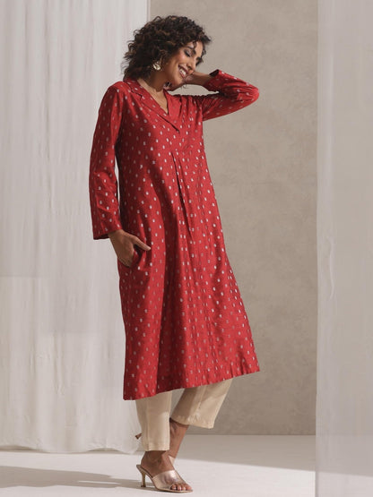 Dhiyona ST Women's Rust Varanasi Silk Woven Collar Kurta with Cream Pant 2 Piece Set | Straight Fit, Collar Neck, Full Sleeves, Pants, Workwear, (Varanasi Silk)